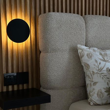Sea View Apartment Near The Beach Пафос Екстериор снимка