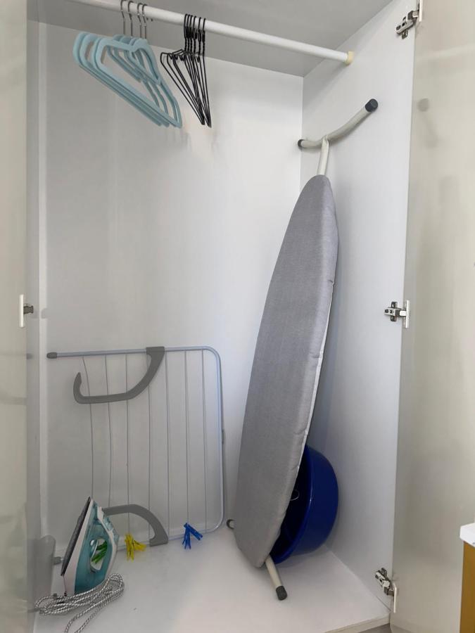 Sea View Apartment Near The Beach Пафос Екстериор снимка