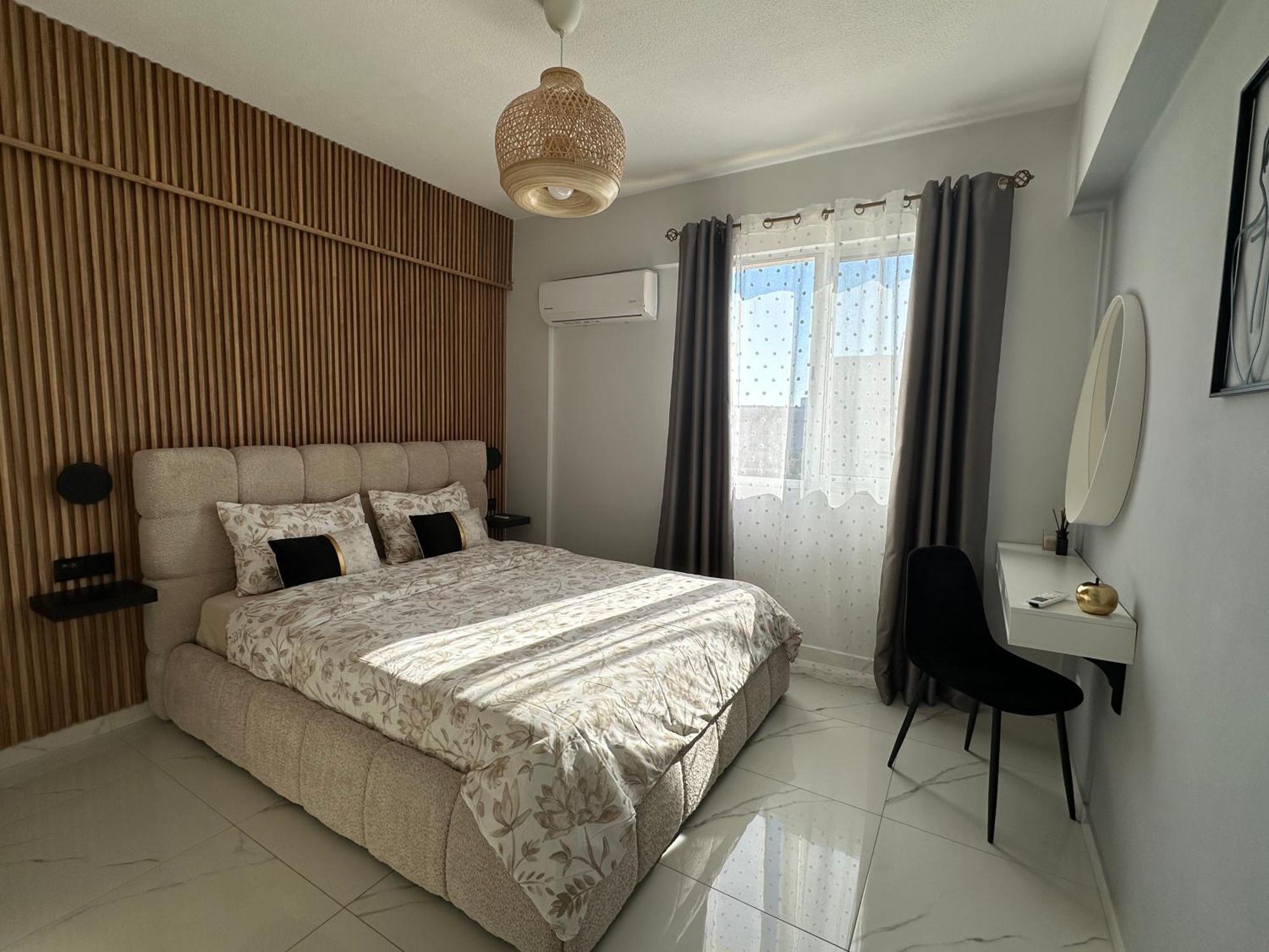 Sea View Apartment Near The Beach Пафос Екстериор снимка